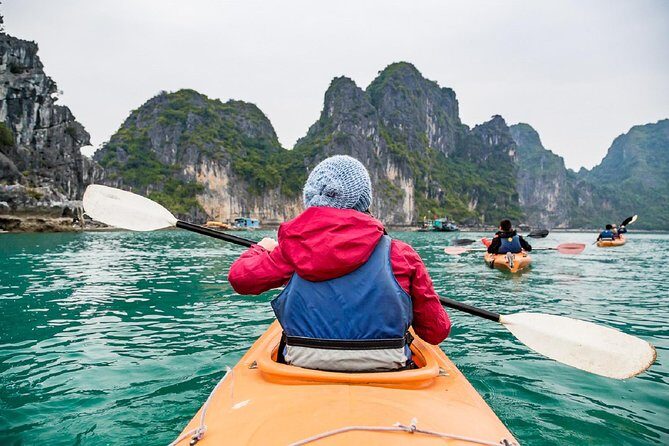 Halong Bay Islands and Caves: Full-Day Tour from Hanoi - Key highlights at a glance