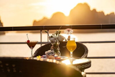 Halong Bay Shore Excursion 6 Hour Private Cruise from Cruise Port - Ti Top Island: Swim or Hike for Panoramic Photos