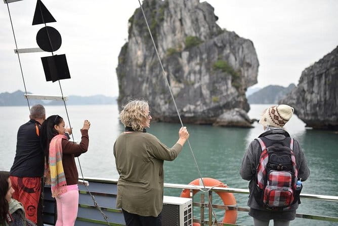 Halong Bay Shore Excursion 6 Hour Private Cruise from Cruise Port - Main Halong Bay Time: Your Two Hours of Bay Views