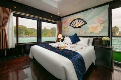 Halong Fantasea Cruise - 2 Days 1 Night - Tuan Chau Check-In: Fantasea Boat, Welcome Drink, and Your Cabin