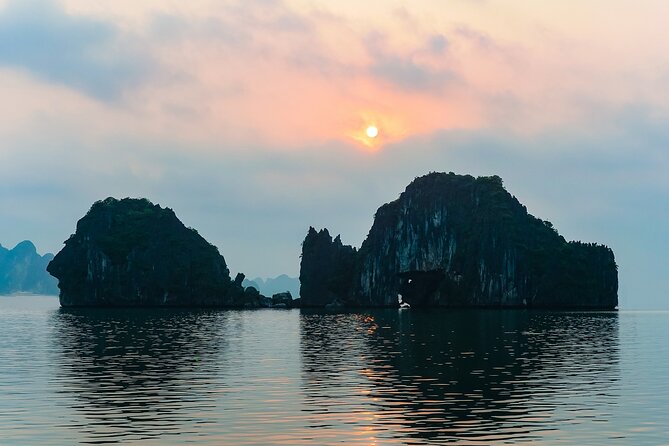 Halong Fantasea Cruise - 2 Days 1 Night - Food, Drinks, and Why the Meal Plan Feels Like a Win