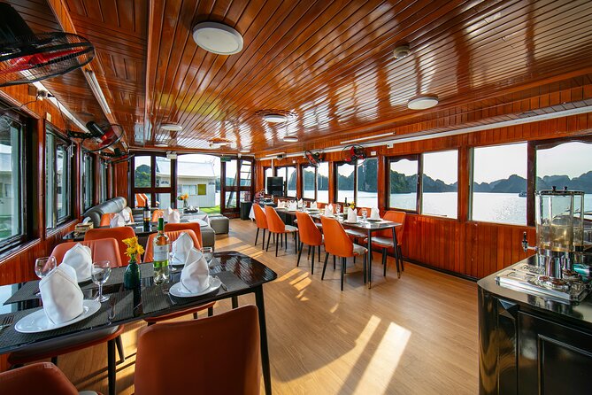 Halong Fantasea Cruises - 3 Days 2 Nights Tour From Hanoi - Food, Guide Style, and the Small-Ship Feel