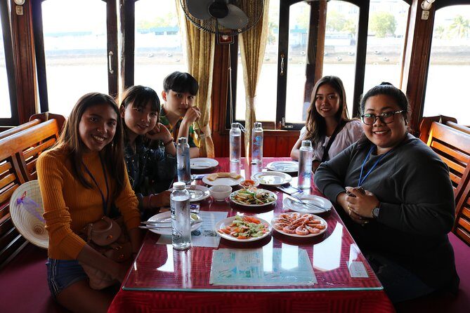 Halong Islands, Caves, Kayak, Lunch Day Tour w Dragonfly Cruise - Thien Cung Cave (Heaven Palace Cave): a one-hour reality check for the limestone