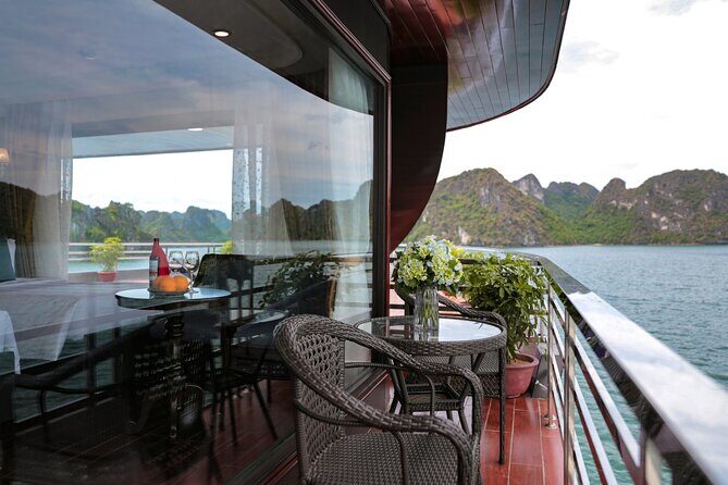 Halong La Pandora Cruise 2days/1Night - Onboard Meals and Drinks: Fresh Cooking, Not Mass-Catering