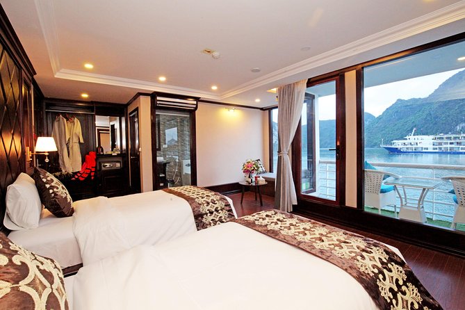 Halong - LanHa Bay with 3.5star La Pinta Cruise 3days/2nights - Day 2: Tai Chi sunrise, Viet Hai bicycle ride, then Van Boi kayaking