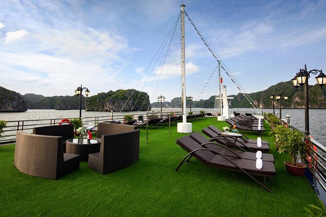 Halong Pandora 5 Star Cruise 2D1N-All Inclusive, cave, transfer - Lan Ha vs Halong: why this itinerary can feel less crowded
