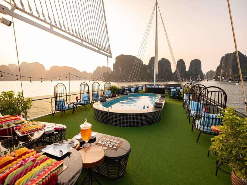 Hanoi: 2-Day Ha Long Bay Cruise, Tam Coc, Mua Caves, Hoa Lu - Price and value: $137 for two days of major sights