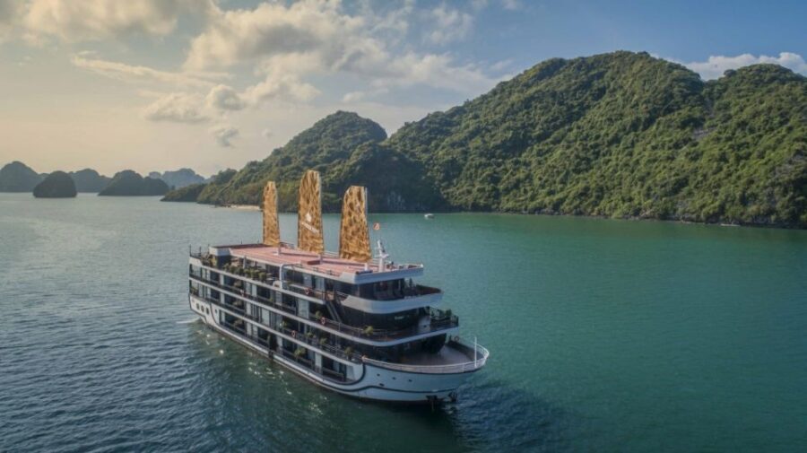 Hanoi: 2-Day Halong & Lan Ha Bay 5-Star Cruise with Balcony - The activities: kayaking, bamboo boats, swimming, and squid fishing (what to expect)