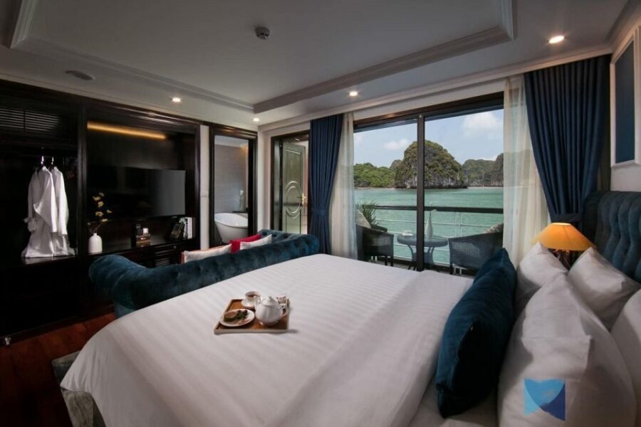 Hanoi: 3-Day Ninh Binh, Ha Long, & Lan Ha Bay 5-Star Cruise - Day 3: Tai Chi on Deck and Your Choice Between Kayaking or Trung Trang Cave
