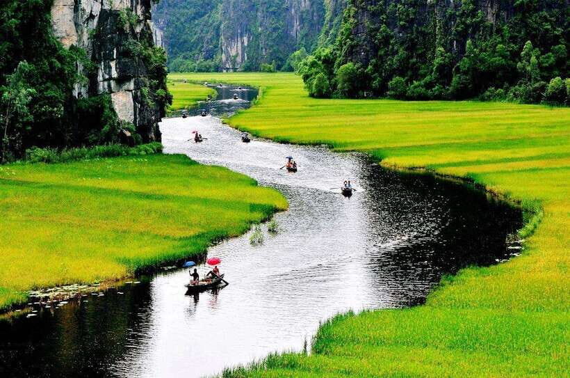 Hanoi: 3-Day Ninh Binh, Ha Long, & Lan Ha Bay Luxury Cruise - Practical tips to make the caves and deck time easy