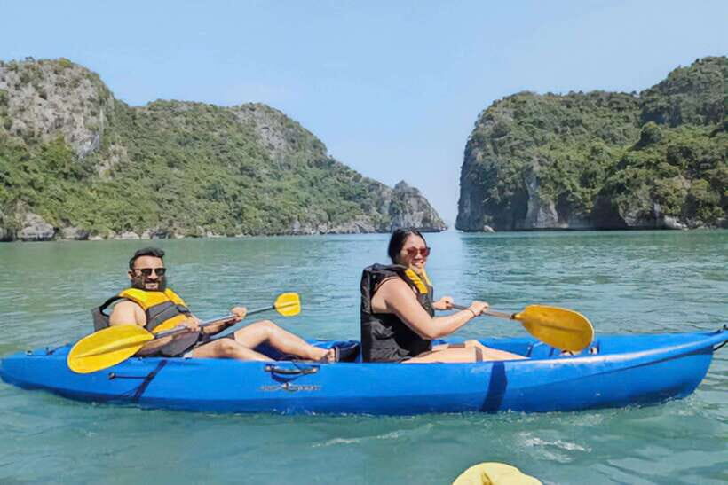 Hanoi: 5-Star Halong Bay Cruise with Lunch, Jacuzzi & Party - Luon Cave by Kayak or Bamboo Boat: The Best Lagoon Feeling