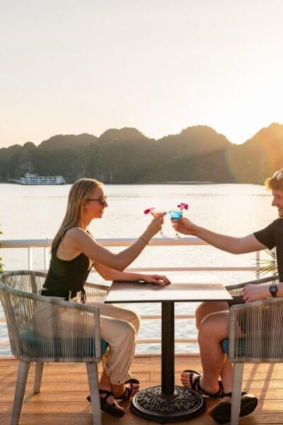 Hanoi: Cat Ba Island & Lan Ha Bay Day Trip Cruise with Lunch - Hanoi-to-Cat Ba logistics: choose your start and your stress level