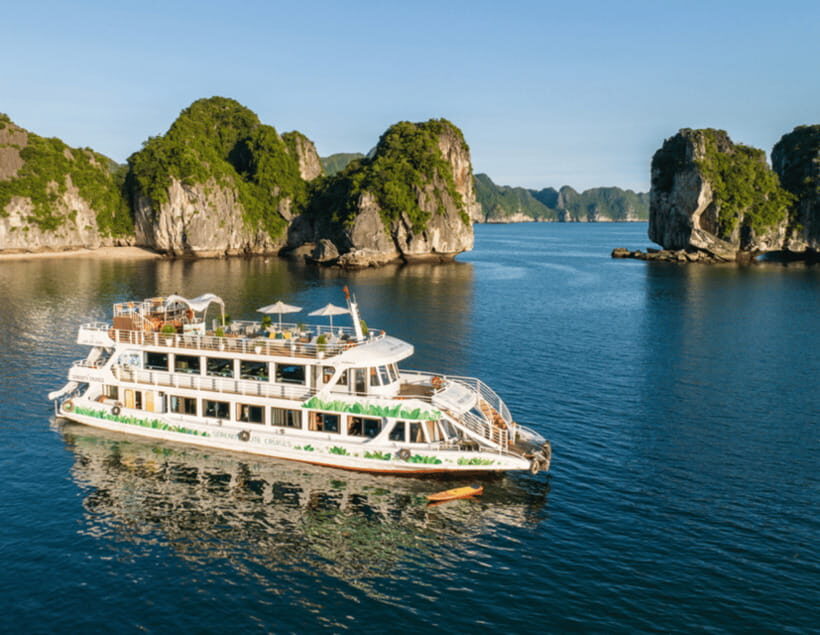 Hanoi: Cat Ba, Lan Ha & Ha Long Bay Luxury Cruise with Lunch - What to pack so you’re not stuck waiting for “later”