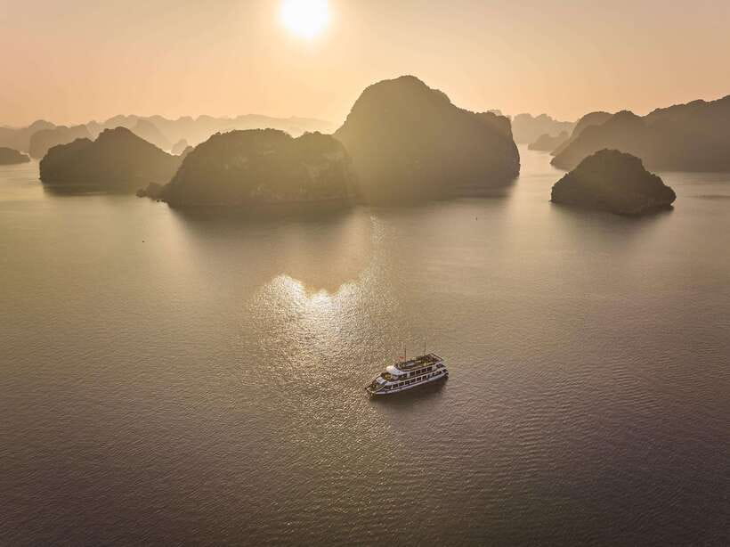 Hanoi: Halong Bay Cruise, Amazing Cave, Titov Island & Kayak - Key Things I’d Prioritize on This Halong Bay Day Trip