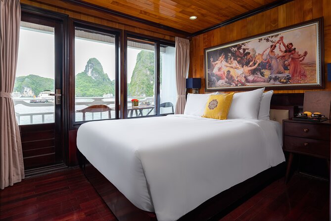 Hera Classic Cruise 2 Days 1 Night Halong Bay With BALCONY CABINS - Day 1 on the water: check-in, activities, and a full dinner