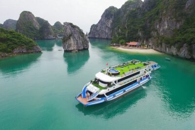 La Casta Cruise - Halong Bay Luxury Day Tour (Best Selling) - Getting to Tuan Chau: Hanoi pickup in a limousine
