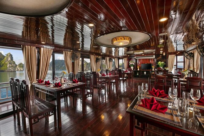 La Regina 2 days tour in Halong Bay & Bai Tu Long Bay - 4 star - Day 1 in Halong Bay and Bai Tử Long: From Cave Work to Sunset