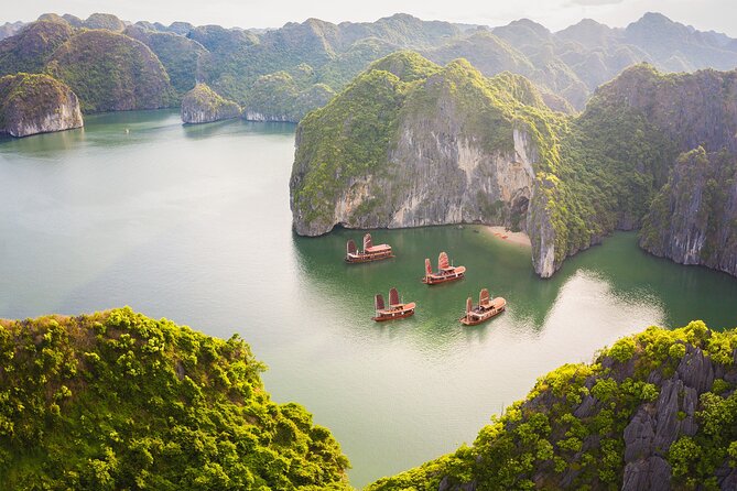 Lan Ha Bay Boutique Cruise 2D/1N: Kayaking, Swimming at the pristine places - Why Lan Ha Bay feels calmer than big Halong day trips