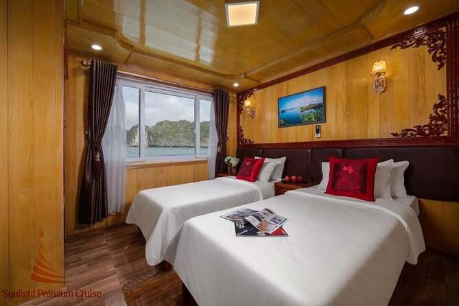 Lan Ha Bay Boutique Cruise 2D/1N: Kayaking, Swimming at the pristine places - Food onboard: two breakfasts, two lunches, and a dinner that does not feel like filler