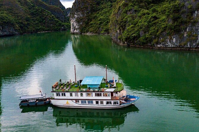 Lan Ha bay Boutique cruise 3D/2N trip: kayaking, swimming, biking, & meals - Why Lan Ha Bay, and why this 3D/2N format works