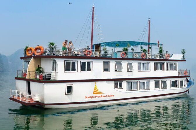 Lan Ha bay Boutique cruise 3D/2N trip: kayaking, swimming, biking, & meals - Hanoi to Cai Beo Port: the part you want to stay boring