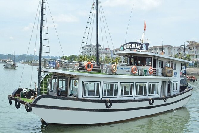 Lan Ha Bay Day Tour from Hanoi – All-Inclusive Cruise Experience - Cai Beo floating village: watching everyday life on the water