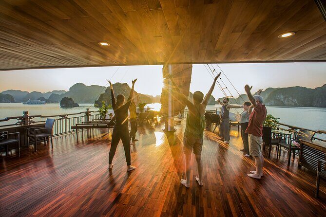 Lan Ha bay deluxe cruise 2D/1N: kayaking & swimming at pristine places & meals - Day 1: Hanoi pickup, Cat Ba check-in, and your first long sail