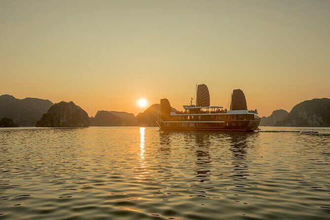 Lan Ha boutique & budget cruise 2D/1N: kayaking, swimming at pristine bay & meal - Getting Onboard: Hanoi Pickup, Cat Ba Connection, and Your Cabin Setup