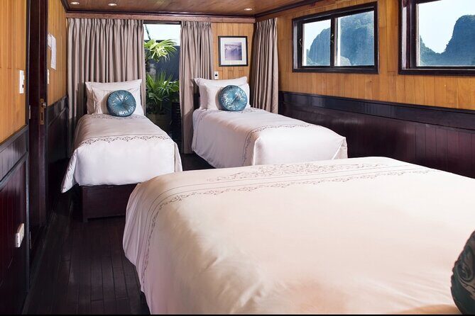 LEADING: All inclusive 3D/2N on cruises in HALONG - many options - Day 3: Sunrise calm, Sung Sot Cave, and the last big views