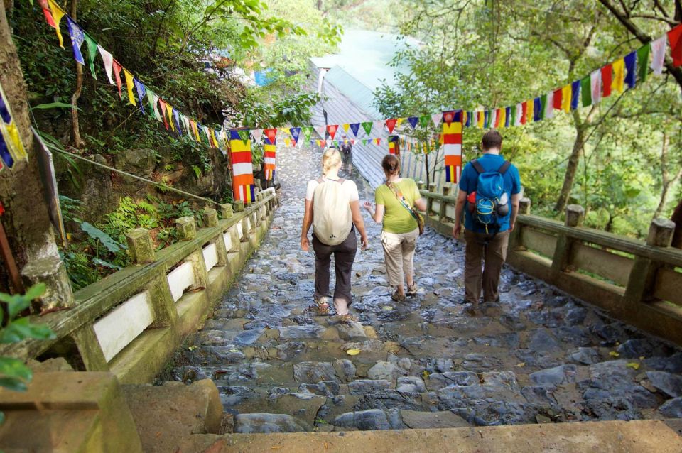 Private Car/Bus Renting Hanoi - Ninh Binh - Halong - Sapa... - Hang Mua: the 500 steps to a Tam Coc love valley viewpoint
