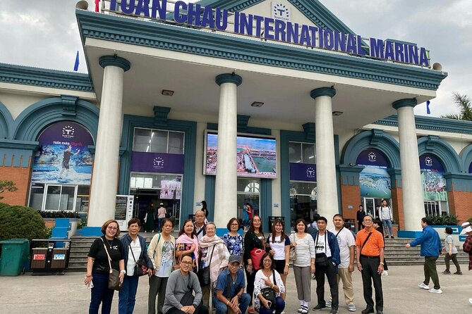 PRIVATE TOUR HALONG BAY ONE DAY with Cave, Kayaking, Bamboo Boat - Dong Thien Cung (Heavenly Paradise Cave): the cave hike and the wow factor