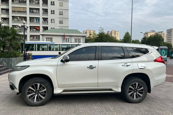 Private Transfer Service from Hanoi to Ha Long Bay - The Hanoi–Ha Long expressway ride: quick, private, and planned