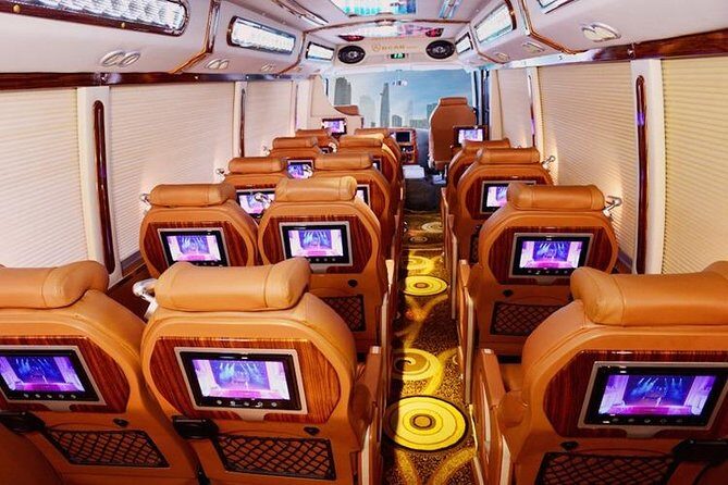 Private Transfers Hanoi <=> Halong One Way by Limousine Vehicles - Who This Transfer Is Best For