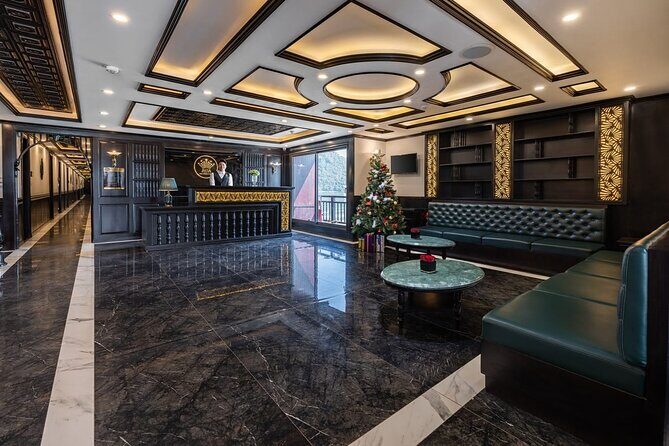 RITA CRUISE - LUXURY 5 STAR CRUISE in HALONG BAY from HANOI - Your cabin and ship comfort: balcony time, bathtub time, and pool time