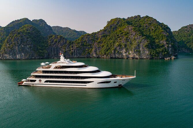 Scarlet Pearl Cruise - The Pearl of Ha Long Bay - 2 Days 1 Night - Key things that make this cruise worth your time