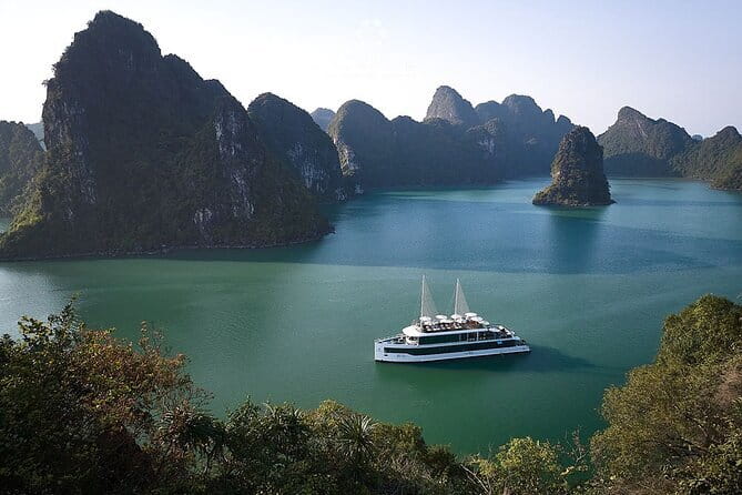 Taliya Day Cruise: Top Luxury Tour in Halong Bay & Lan Ha Bay - Lan Ha Bay at Ao Ech: Kayaking and the Real Swimming Rules (14:45–15:00 Start)