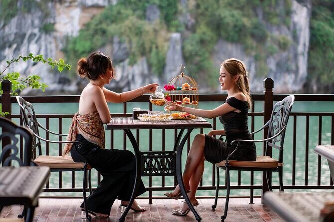 Top 1 Ha Long-Lan Ha Bay Luxury 5 Star Cruises & Balcony Cabin - Cabins and Bathrooms: What to Expect From the “Luxury” Part