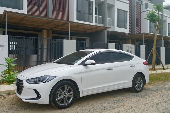 (TOP) Private car: Hanoi/Noi Bai Airport (HAN) from/to Ha Long - Fixed Price and No Surprise Charges (Most of the Time)